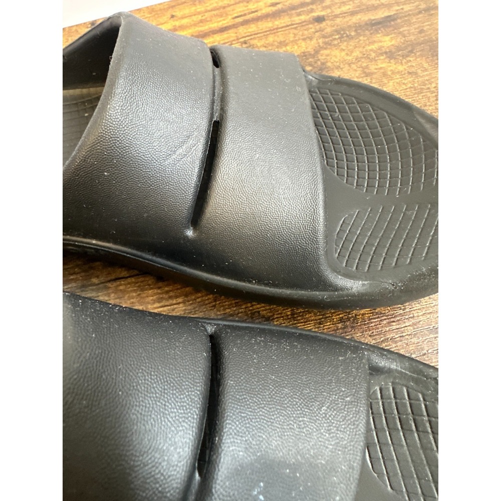 OOFOS OOahh Recovery Slides Black Slip On Sandals Unisex Women's 9 Men's 7 EU 40 - Picture 5 of 13